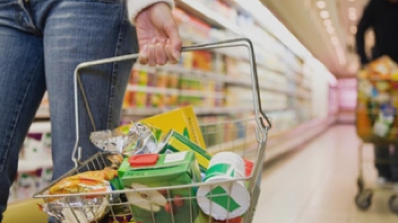 Inflația își face simțită prezența: BNR trage un semnal de alarmă privind impactul „Pachetului 2” asupra prețurilor, care ar putea ajunge la 9% 1 inflatia loveste din nou bnr avertizeaza ca pachetul 2 va impinge preturile spre 9 68ad4ef9a6616