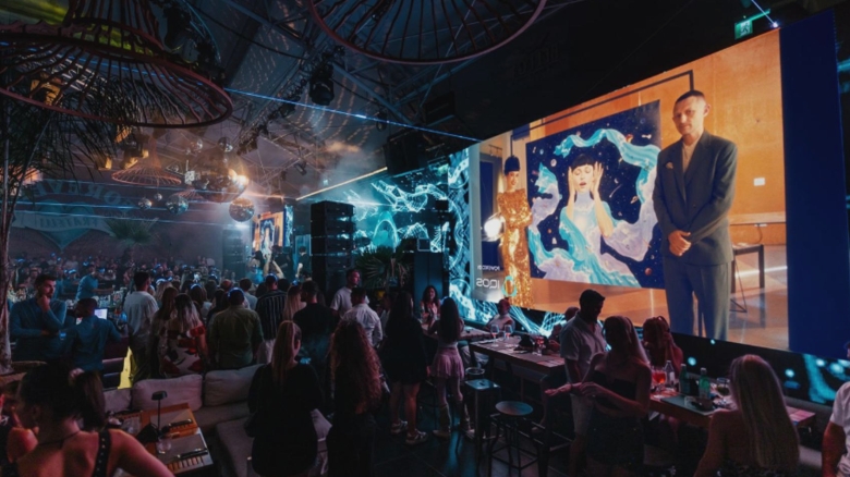 IQOS și Irina Rimes, alături de Roman Tolici: Peste 3.000 de oameni s-au adunat la petrecerea de la Fratelli Beach & Club Mamaia 1 iqos x irina rimes x roman tolici peste 3 000 de participanti la evenimentul de la fratelli beach club mamaia 68a5a27e5ed87