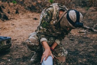 it would be a terrible loss ukrainian frontline troops sceptical of ceding land 68a56f7e3a706