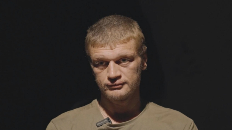 Povești șocante ale unui veteran ucrainean care a ajuns să lupte de partea rușilor: Prefer moartea decât să fiu rănit. Captivi și excluși social, transformați în resursă umană 1 marturii cutremuratoare ale unui veteran ucrainean ajuns sa lupte pentru rusi mai bine mort decat ranit prizonieri si marginalizati social folositi drept carne de tun video 68a5a3c0f26ac