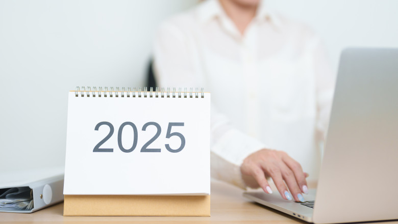 Mini-evadare pentru români în august: trei zile de relaxare neîntreruptă 1 minivacanta pentru angajatii din romania in luna august vor fi trei zile libere consecutive 688d8e5e450f3