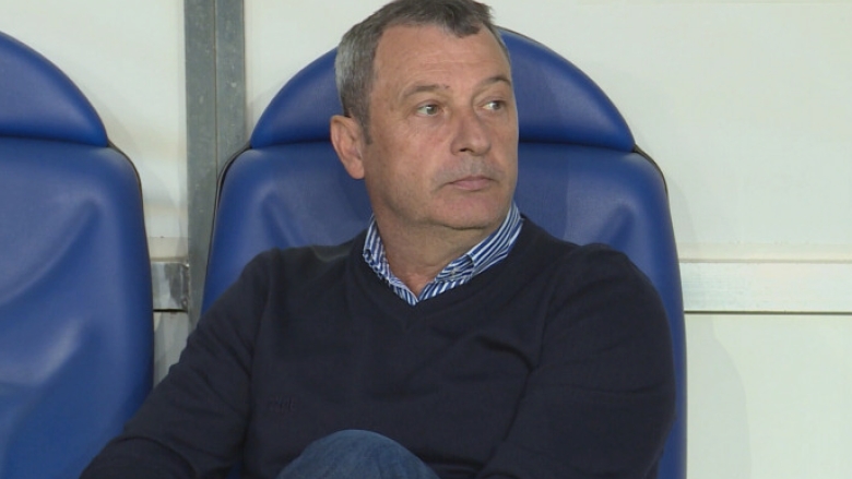 Mircea Rednic își încheie aventura la Standard Liège după doar cinci meciuri, iar echipa introduce un nou antrenor 1 mircea rednic a fost demis de la standard liege dupa doar 5 meciuri in aceeasi zi echipa a anuntat noul antrenor 68b0aec041a2e