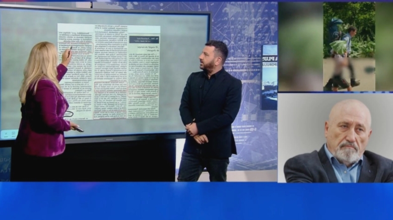 Nicușor Dan în anii 2000: "Naționalismul, o expresie a pasiunii". Articolul care revoluționează cariera politică a președintelui 1 nicusor dan in anii 2000 nationalismul o declaratie de dragoste articolul de ziar care arunca in aer parcursul politic al presedintelui video 68a6a3d4c3da1