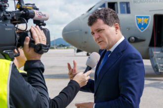 nicusor dan marele absent de la ceremoniile de ziua marinei romane acest moment special ne apropie oriunde ne am afla 689ef7efcc5bc