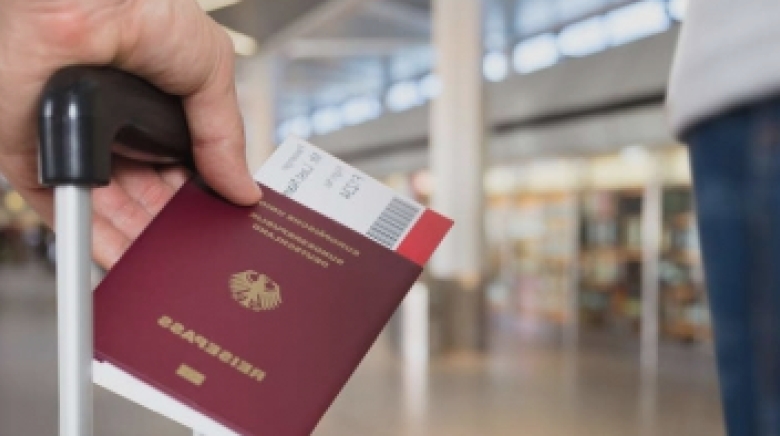 Pașii esențiali pentru a-ți reînnoi pașaportul pierdut sau sustras 1 pasaportul pierdut sau furat pasii pe care trebuie sa ii urmezi pentru a obtine unul nou 68a83967505cd