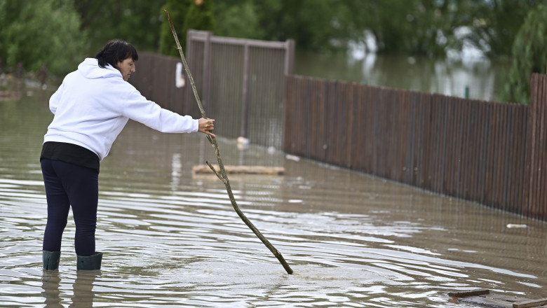 Avertizări de inundații în 15 județe: hidrologii anunță coduri portocaliu și galben, inclusiv pentru Suceava și Neamț 1 pericol de inundatii pe rauri din 15 judete hidrologii au emis cod portocaliu si galben sunt vizate si suceava si neamt 6891e29e51bc5
