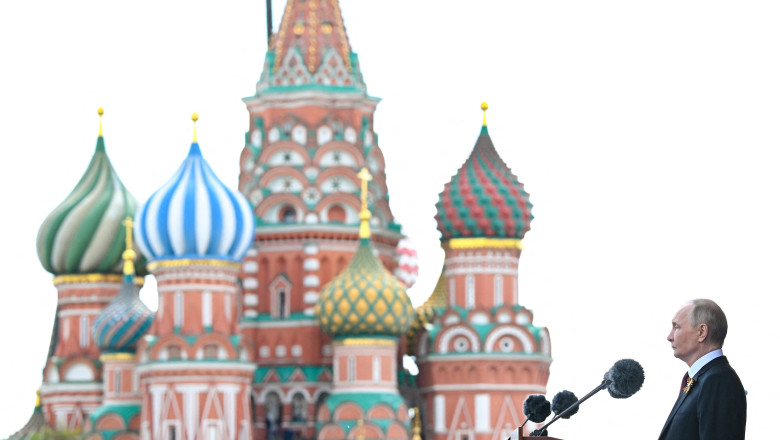 Strategia ocultă a lui Putin: „Continuarea războiului este mai simplă decât încheierea păcii” – ce planuri are Rusia 1 planul lui putin descifrat din culise e mai usor sa continue razboiul decat sa faca pace ce strategie a pus la punct rusia 6898d3278294f