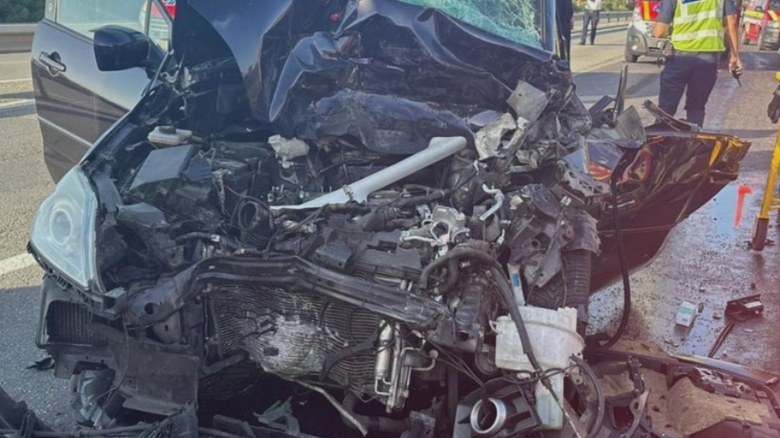 Intervenție de urgență pe A1 în urma unui accident grav: Cinci persoane, inclusiv un minor, implicate 1 planul rosu de interventie activat pe a1 dupa un accident grav intre doua autoturisme cinci victime printre care un copil 68b3332830127