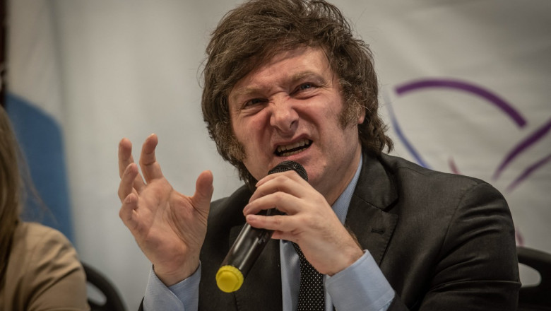 presedintele argentinei a blocat prin veto cresterea pensiilor ce l a determinat pe javier milei sa ia decizia 68911ff9b7b8c