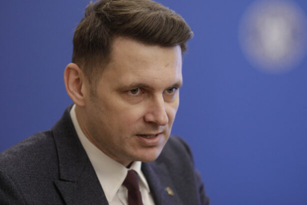 presedintele senatului despre pensiile magistratilor in orice stat serios pensionarea se face dupa 35 40 de ani de contributii 6890f353c747d