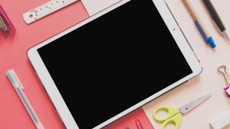 „Dosar penal pentru programul „Școala de acasă”: Acțiuni de percheziție împotriva celor care nu au returnat tabletele.” 1 programul scoala de acasa transformat in dosar penal perchezitii la cei care nu au restituit tabletele 68a5c72c82334