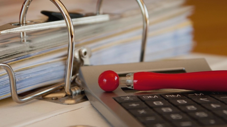 Românii în criză: Facturi explozive cu până la 130% mai mari 1 romanii disperati primesc facturi si cu 130 mai mari 68b404706735e