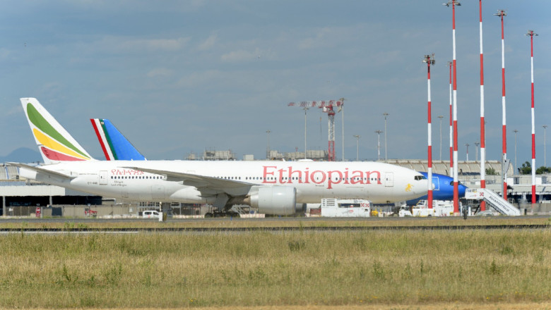 Rusia a dorit să închirieze avioane cu echipaj din Etiopia, însă a fost respinsă. Care sunt motivele eșecului negocierilor cu Moscova? 1 rusia a incercat sa inchirieze avioane cu tot cu echipaj din etiopia dar a fost refuzata de ce au esuat negocierile moscovei 68937147a9cf9