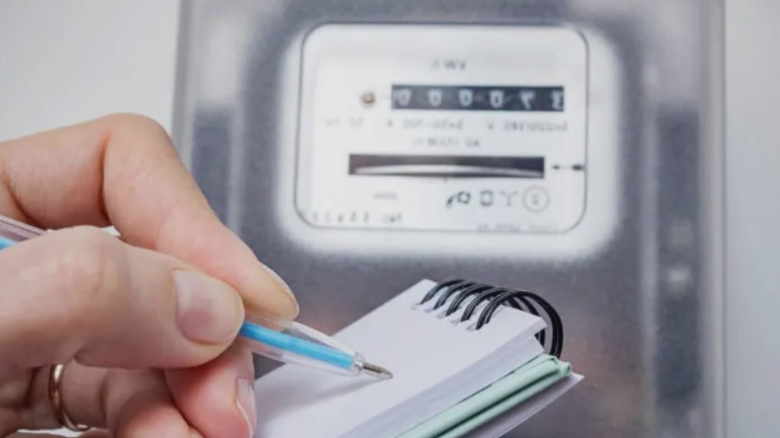 Controversa creșterii TVA-ului pe facturile de energie din iulie capătă amploare. Un colaborator al lui Nicușor Dan susține că milioane de români au fost „privați” de drepturile lor 1 scandalul legat de majorarea tva la facturile de energie din luna iulie se amplifica un apropiat al lui nicusor dan acuza ca milioane de romani au fost jefuiti 68a8502085d77