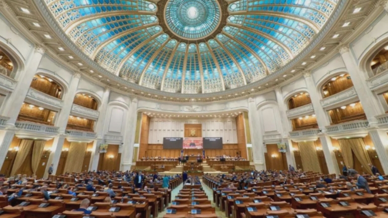 Senatul se reunește în sesiune specială: dezbatere pe tema pensiilor pentru magistrați și două ordonanțe de urgență în atenție 1 senatul in sesiune extraordinara un proiect privind pensiile magistratilor in dezbatere doua ordonante de urgenta pe agenda 68a56cd9c4fb0