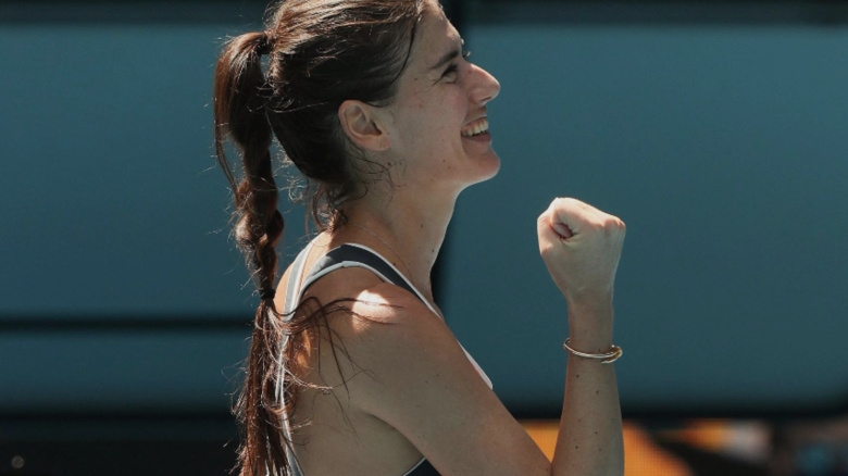 Sorana Crăstea triumfă la turneul de tenis din Cleveland 1 sorana crastea a castigat turneul de tenis de la cleveland 68aa2688d2322