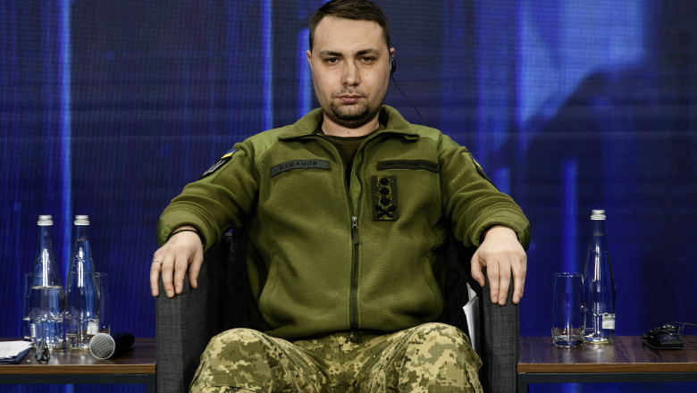 „Câte vorbe poate rosti un bărbat pentru a-și demonstra puterea? Budanov apreciază femeile de companie implicate în spionajul ucrainean.” 1 stiti cate lucruri spun barbatii doar ca sa arate cat de tari sunt ei budanov lauda prostituatele recrutate de spionajul ucrainean 68947a21461c3