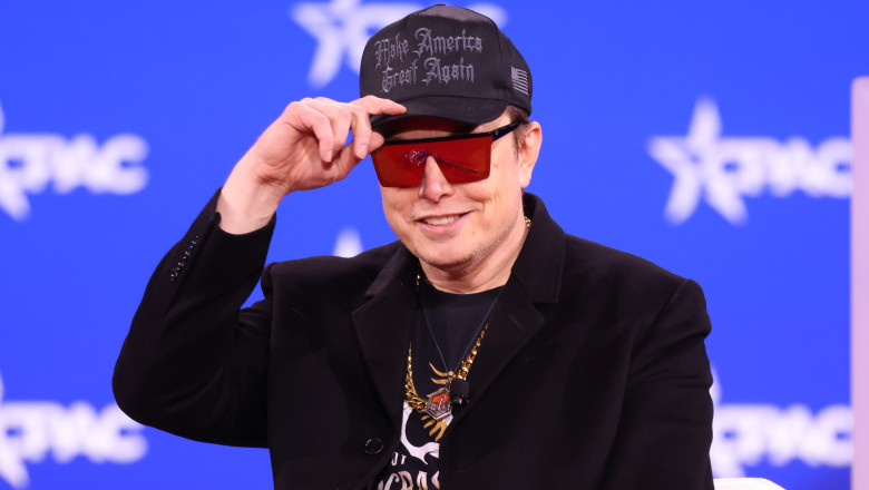 Tesla îl răsplătește pe Elon Musk cu acțiuni de miliarde pentru a-l păstra la conducere: „Îi va oferi un imbold” 1 tesla il premiaza pe elon musk cu actiuni in valoare de zeci de miliarde de dolari pentru a l mentine la conducere il va stimula 6890ab876a720