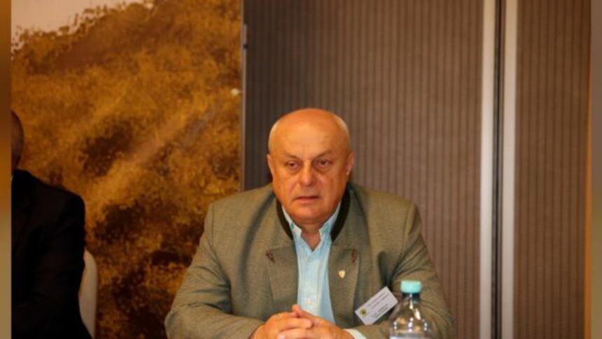 Fost director Romsilva, cu tupeu incredibil: după pensionare cu sume colosale și cu atenția DNA, aspiră acum la funcția de director general provizoriu 1 tupeu incredibil al unui fost director romsilva dupa ce a incasat sume uriase la pensionare si a ajuns in atentia dna acum vrea sa fie director general provizoriu 68a6f8e87cec1