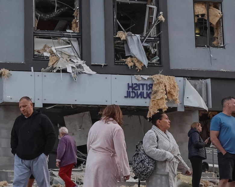 Regatul Unit cheamă ambasadorul rus în legătură cu distrugerile provocate de rachete asupra Consiliului Britanic din Kiev 1 uk summons russian ambassador over british council missile damage in kyiv 68b04d4a5c7ff