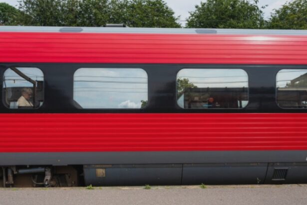 un tren a deraiat in sudul danemarcei mai multe persoane au fost ranite operatiunea de salvare este in curs 689f8419d3bbc