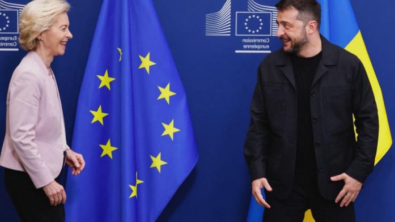 Ursula von der Leyen: „Apreciem intenția lui Trump de a asigura Ucrainei protecții de securitate asemănătoare cu cele prevăzute în articolul 5 al Tratatului NATO.” 1 ursula von der leyen salutam dorinta lui trump de a oferi garantii de securitate ucrainei similare articolului 5 din tratatul nato 68a1f2f13c894