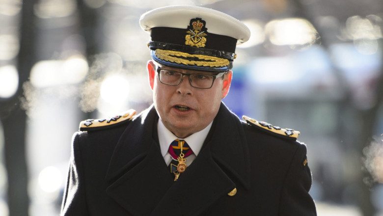Viceamiralul Mark Norman: Canada ia în considerare desfășurarea de trupe pentru misiuni de pacificare în Ucraina 1 viceamiralul mark norman canada ar putea trimite trupe de mentinere a pacii in ucraina 6894ebcb6654c