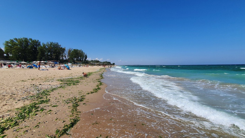 Amenzi pe bandă rulantă pentru românii care au parcat în zone protejate din Bulgaria. Ce justificări aduc? 1 video amenzi pe banda rulanta pentru turistii romani din bulgaria care si au parcat masinile intr o arie protejata ce scuze invoca 6894f5503d2c8