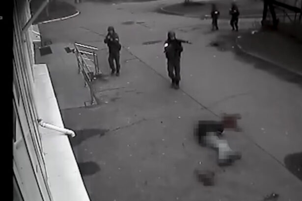 video momentul in care un civil din bucea este executat in strada de catre rusi urmeaza jefuirea unui magazin vladimir putin provocari 6893913312b2b