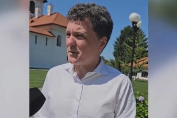 video nicusor dan explica de ce a mers la manastire in loc sa participe la ceremoniile de ziua marinei nu am vrut sa fac anunt 689f4f8fb1a17