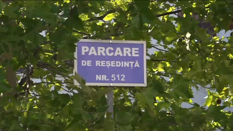 Orașul unde parcarea de zi se scumpește de trei ori: Primarul anunță lipsa finanțării pentru proiectele susținute de Guvern 1 video orasul in care pretul parcarii pe timp de zi se tripleaza primar proiectele noastre promovate de guvern nu isi mai gasesc finantare 68981a6f03a25