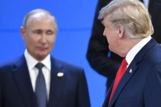 video putin ii raspunde ironic lui trump dupa ultimatumul de 10 zile dezamagirile apar din asteptari prea mari 688cd2ef3ef25