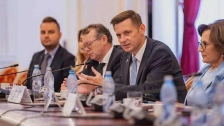 Abrudean: România se pregătește să înființeze un hub pentru inovații în domeniul sistemelor aeriene autonome 1 abrudean romania ar putea avea un centru de dezvoltare a sistemelor aeriene fara pilot 68b7ddc7c0430