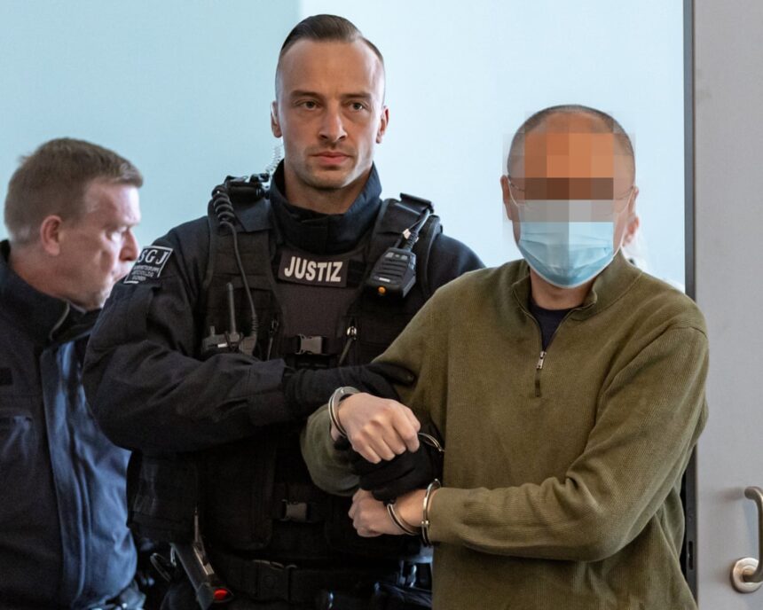 Fost colaborator al unui politician AfD, condamnat pentru spionaj în favoarea Chinei 1 afd politicians former aide convicted of spying for china 68dbd9b8b5e1c