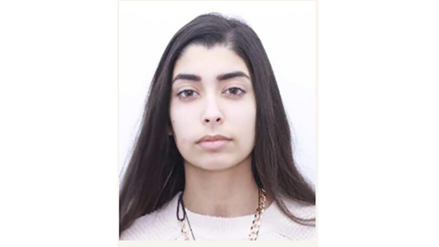 Dispariția alarmantă a unei fete de 15 ani din Tulcea: a plecat la școală și nu s-a întors 1 alerta de disparitie minor o eleva de 15 ani din judetul tulcea a plecat spre scoala si nu a mai revenit acasa 68c91e8c8d2e5