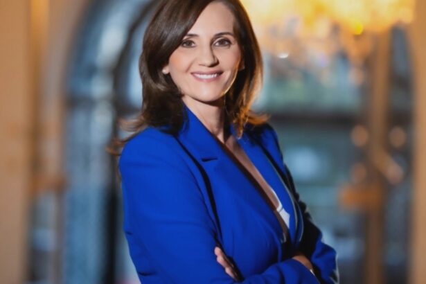 anca alexandrescu 100 de zile de mandat cu nicusor dan inseamna daramarea statului roman nu l intereseaza nimic si a exasperat colegii 68b88c5dab674