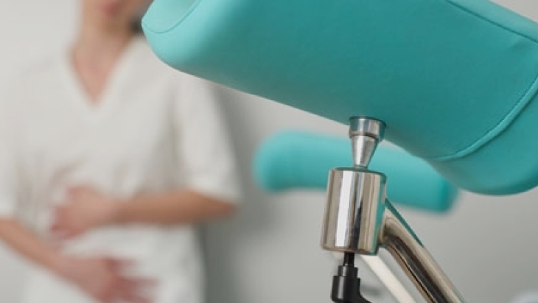 Funcționari ai Maternității din Sibiu sancționați de DSP după decesul unei femei de 33 de ani în urma unui avort 1 angajati ai maternitatii sibiu amendati de dsp dupa moartea unei femei de 33 de ani in urma unui avort 68b94b9557c57