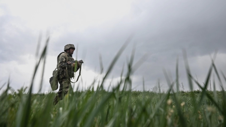 AUR solicită președintelui României organizarea unui REFERENDUM privind misiunile de pace în Ucraina 1 aur cere presedintelui romaniei referendum pentru misiunile de pace din ucraina 68baa2da83a64