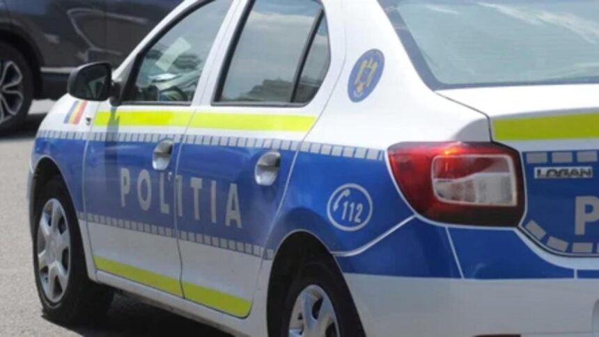 Bărbat reținut pentru incendierea proprietăților vecinilor, în urma unei acțiuni de amploare a forțelor de ordine 1 barbat acuzat ca a incendiat bunuri ale consatenilor prins dupa o ampla operatiune a autoritatilor 68c31165116b7