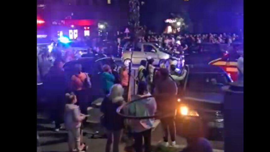 Tragedie la Hunedoara: un bărbat și-a pierdut viața într-un accident în care au fost implicate trei vehicule 1 barbat mort dupa un accident teribil la hunedoara trei masini au fost implicate imagini dramatice video 68c8f352cd29c