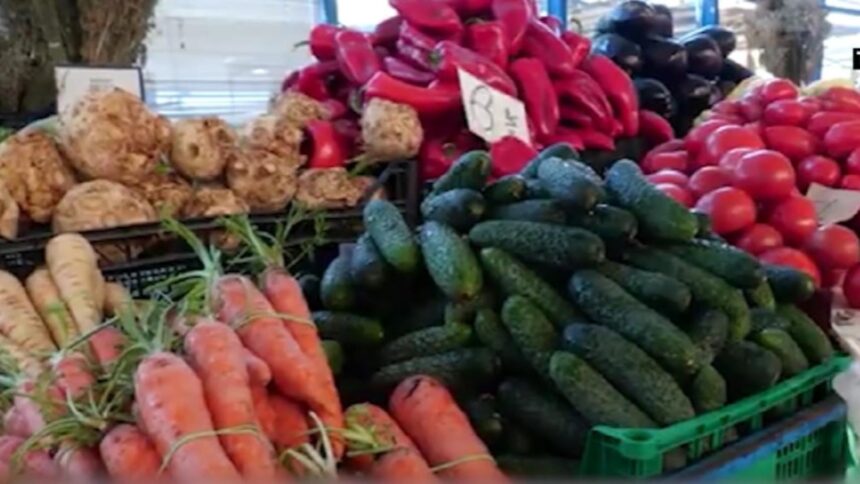 Deliciile bulionului și murăturilor: un răsfăț culinar pentru gospodine 1 bulionul si muraturile un lux pentru gospodine 68cd2c7be4495