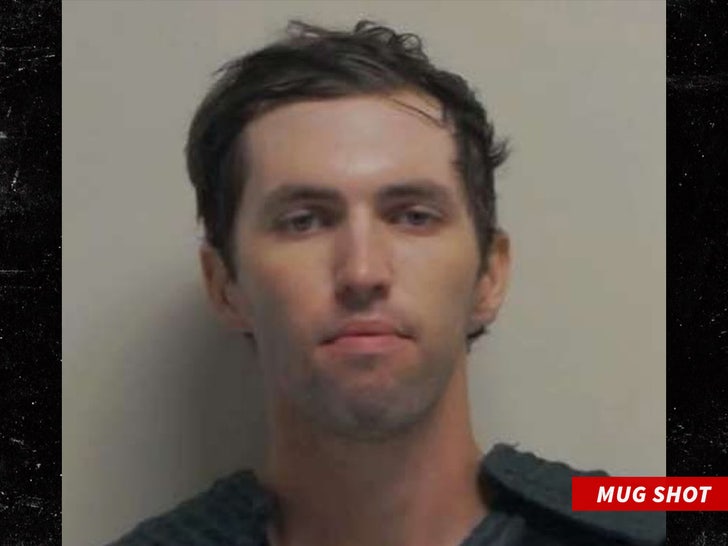 Suspectul împușcăturii, Charlie Kirk, Tyler Robinson, a fost reținut; imaginea de identificare a fost publicată 1 charlie kirk shooting suspect tyler robinson in custody mug shot released 68c43aede6ce5