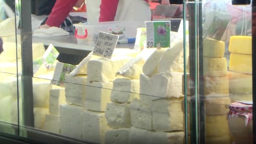 Consiliul Concurenței investighează tranzacția NAPOLACT. Liderul pieței lactatelor a fost achiziționat de o companie din Ungaria 1 consiliul concurentei analizeaza vanzarea napolact cea mai mare companie de lactate preluata de o firma maghiara 68d6b21ced58e