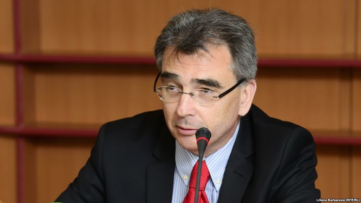 Descoperă realitatea economică a României: Petrișor Peiu avertizează că inflația ar putea atinge 9% până la finalul anului 1 cum arata adevarata situatie economica a romaniei petrisor peiu inflatia ar putea ajunge la 9 pana la sfarsitul anului 68daa68fdbd7b