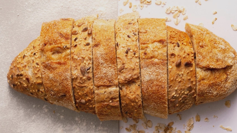 Beneficiile surprinzătoare ale păstrării pâinii în congelator: ce transformări aduce congelarea? 1 de ce este recomandat sa pastrezi painea in congelator ce se intampla in urma procesului de congelare 68b81fa0b9c49