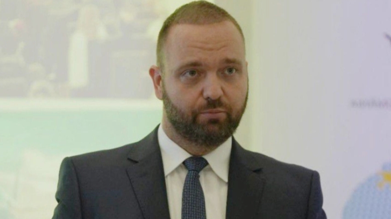 Plecarea surprinzătoare din Guvernul Bolojan: Bogdan Mîndrescu își încheie mandatul 1 demisie de rasunet in guvernul bolojan bogdan mindrescu a renuntat la functie 68b69822a1336