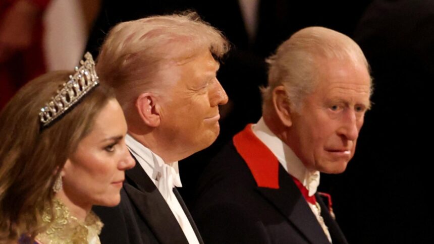 Donald Trump atrage din nou privirile: gafe protocolare și răspunsuri neîndemânatice în timpul vizitei în Regatul Unit 1 donald trump din nou in centrul atentiei gafe de protocol in serie si replici lipsite de tact in timpul vizitie din marea britanie 68cbb3296c09c