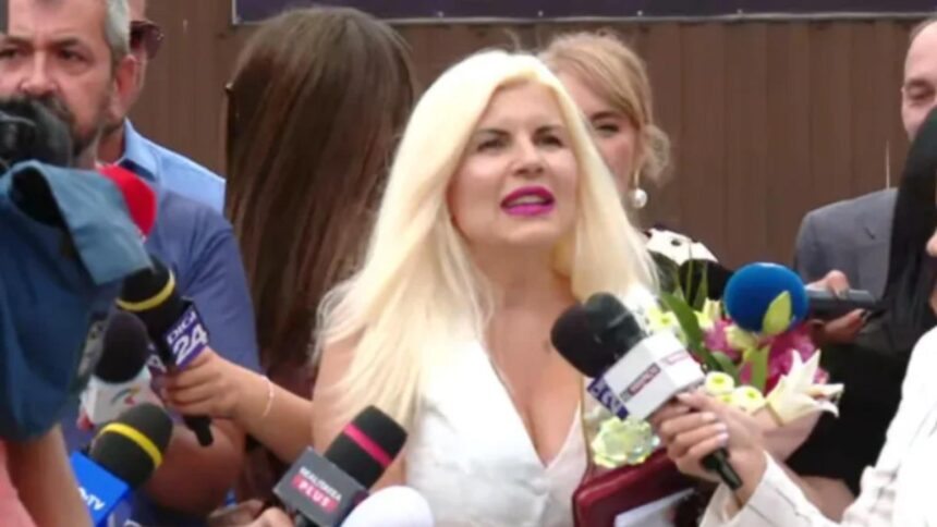 Elena Udrea, comentarii incisive la Realitatea Plus: „Cetățenii se confruntă cu dificultăți, dar nu cred că Executivul va fi demis în urma hotărârii CCR.” 1 elena udrea analiza exploziva la realitatea plus oamenii sufera dar nu cred ca guvernul va cadea in urma decizie ccr 68d01b577c0f8