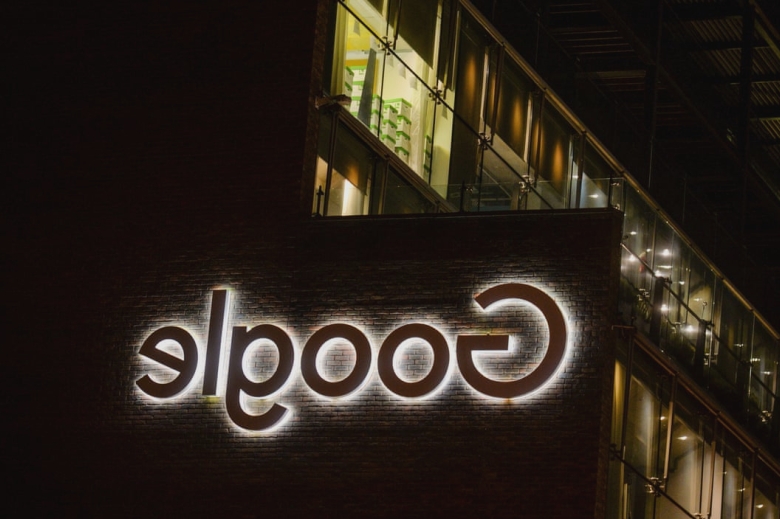 UE îi impune lui Google o amendă de aproape 3 miliarde de euro pentru abuz de poziție dominantă în domeniul tehnologiei publicitare 1 eu fines google nearly e3bn for abusing dominant position in ad tech 68bbb3fa50fc9