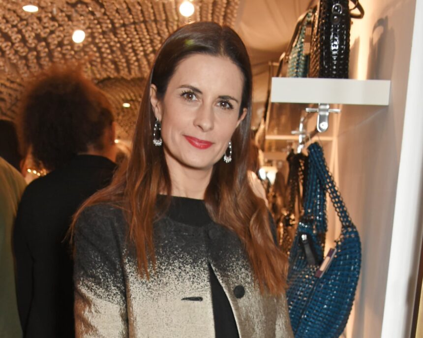 Livia Giuggioli își exprimă indignarea față de vizita „grotescă” a lui Trump în Regatul Unit 1 fashion campaigner livia giuggioli shreds mbe over trumps grotesque uk visit 68d504323f2b9